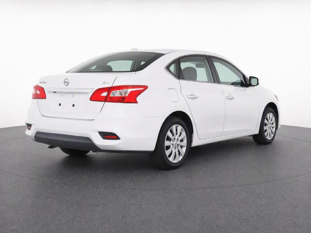 Used 2018 Nissan Sentra SV FWD image 3