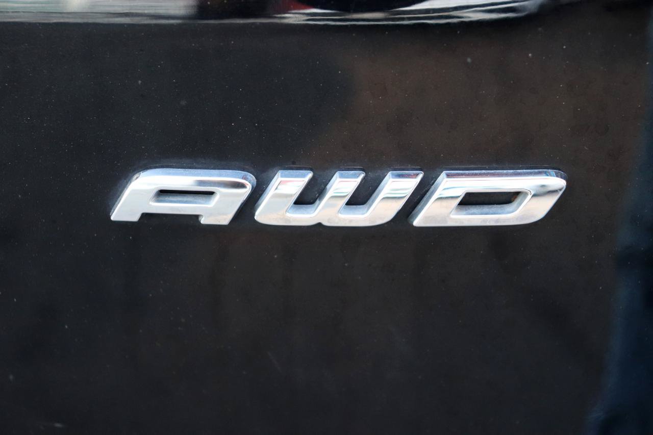 Used 2024 Ford Edge SEL AWD/4WD image 57
