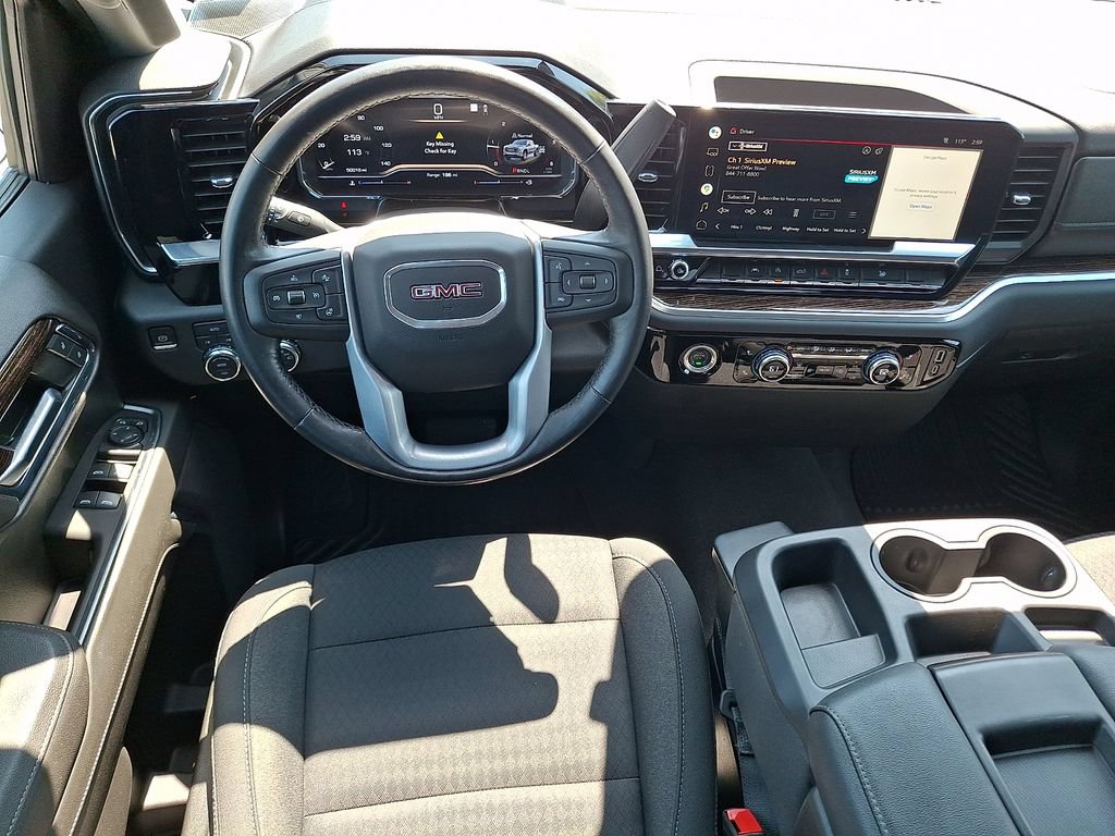 Used 2022 GMC Sierra 1500 Elevation AWD/4WD image 2