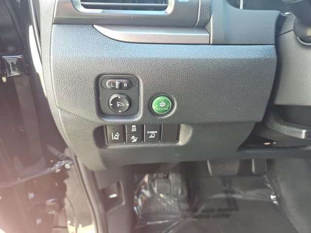 Used 2023 Honda Ridgeline Sport image 16