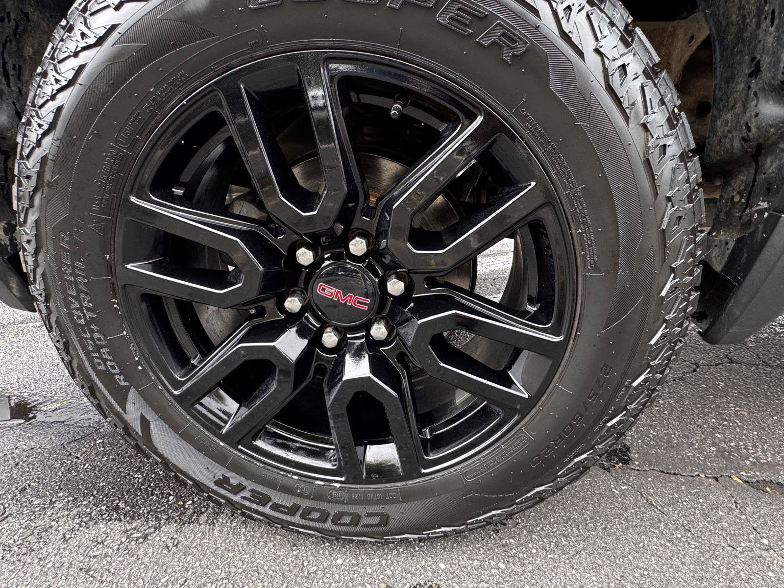 Certified 2023 GMC Sierra 1500 Pro w/ Graphite Edition AWD/4WD image 9