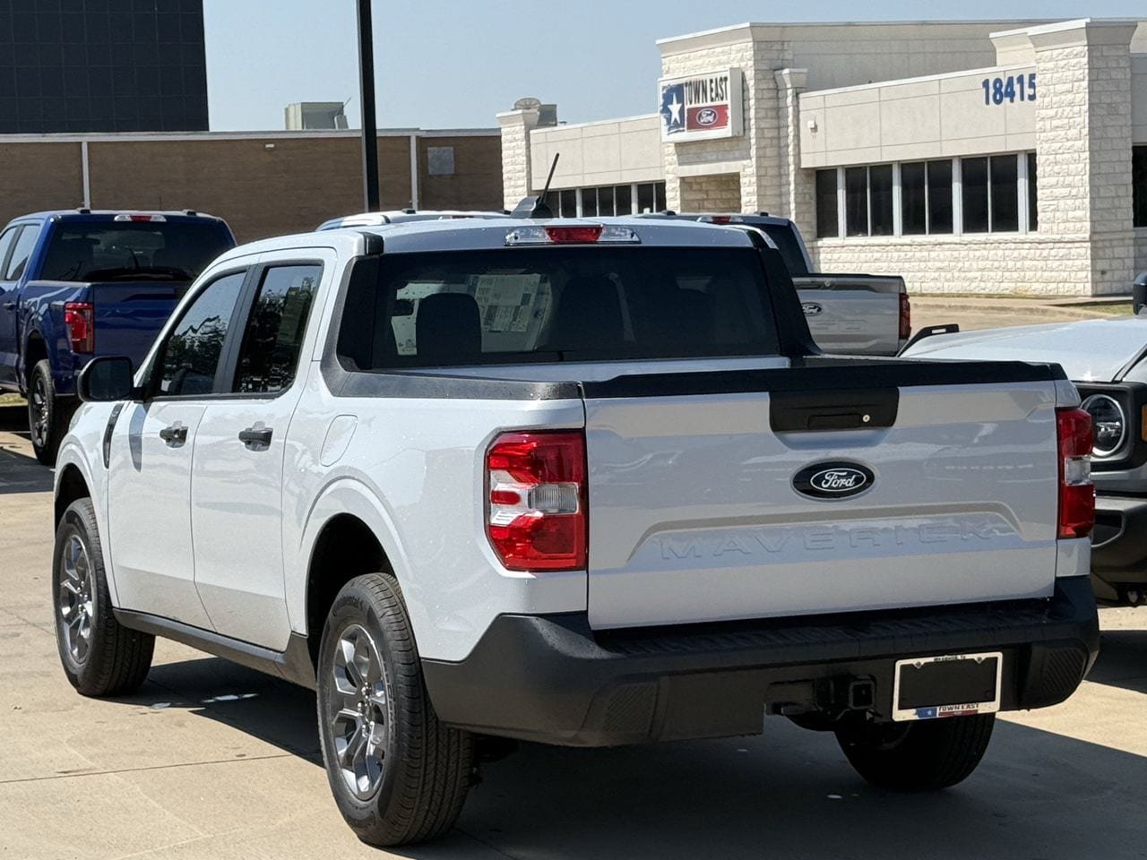 New 2026 Ford Maverick XLT FWD image 5