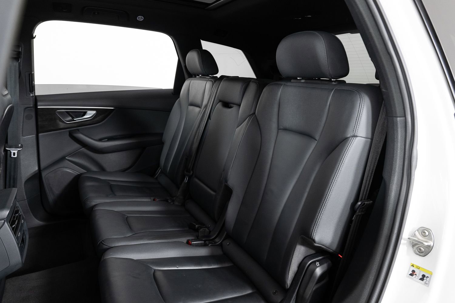 Used 2021 Audi Q7 2.0T Premium w/ Convenience Package image 24