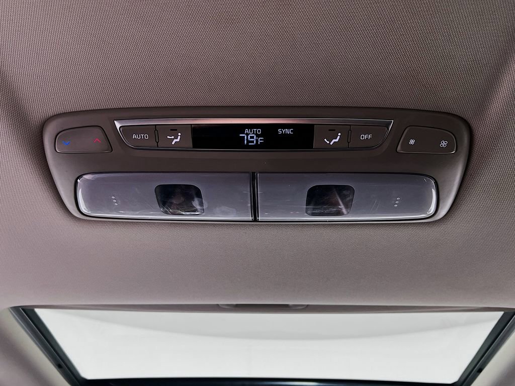 Used 2022 Kia Telluride EX image 26