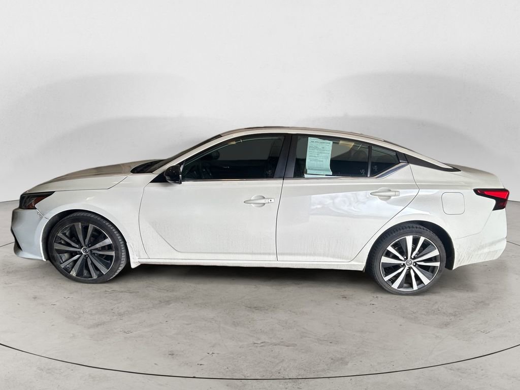 Used 2019 Nissan Altima 2.5 SR w/ SR Premium Package image 2