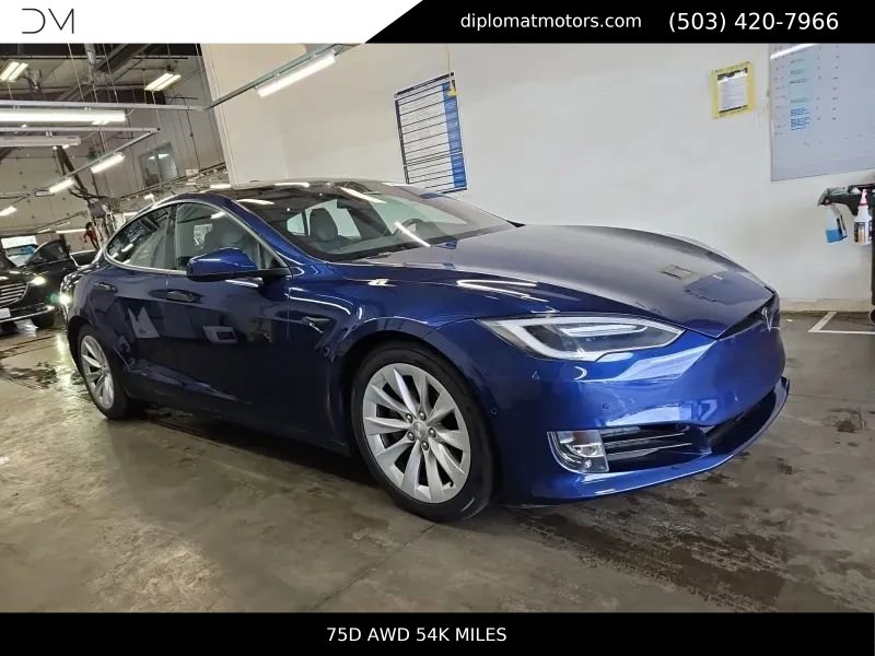 Used 2017 Tesla Model S 75D AWD/4WD image 2