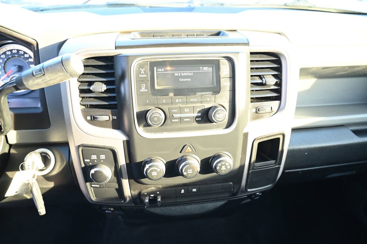 Used 2018 RAM 2500 Tradesman w/ Chrome Appearance Group image 23