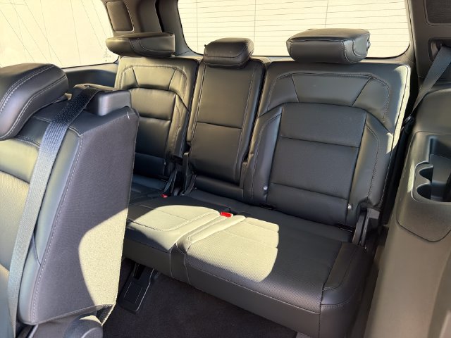 New 2026 Lincoln Navigator Reserve w/ Jet Appearance Package AWD/4WD image 14