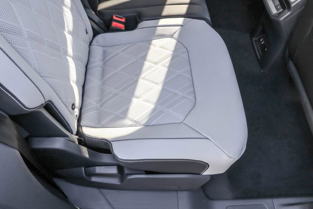 New 2026 Volkswagen Atlas Cross Sport SEL Premium R-Line image 40