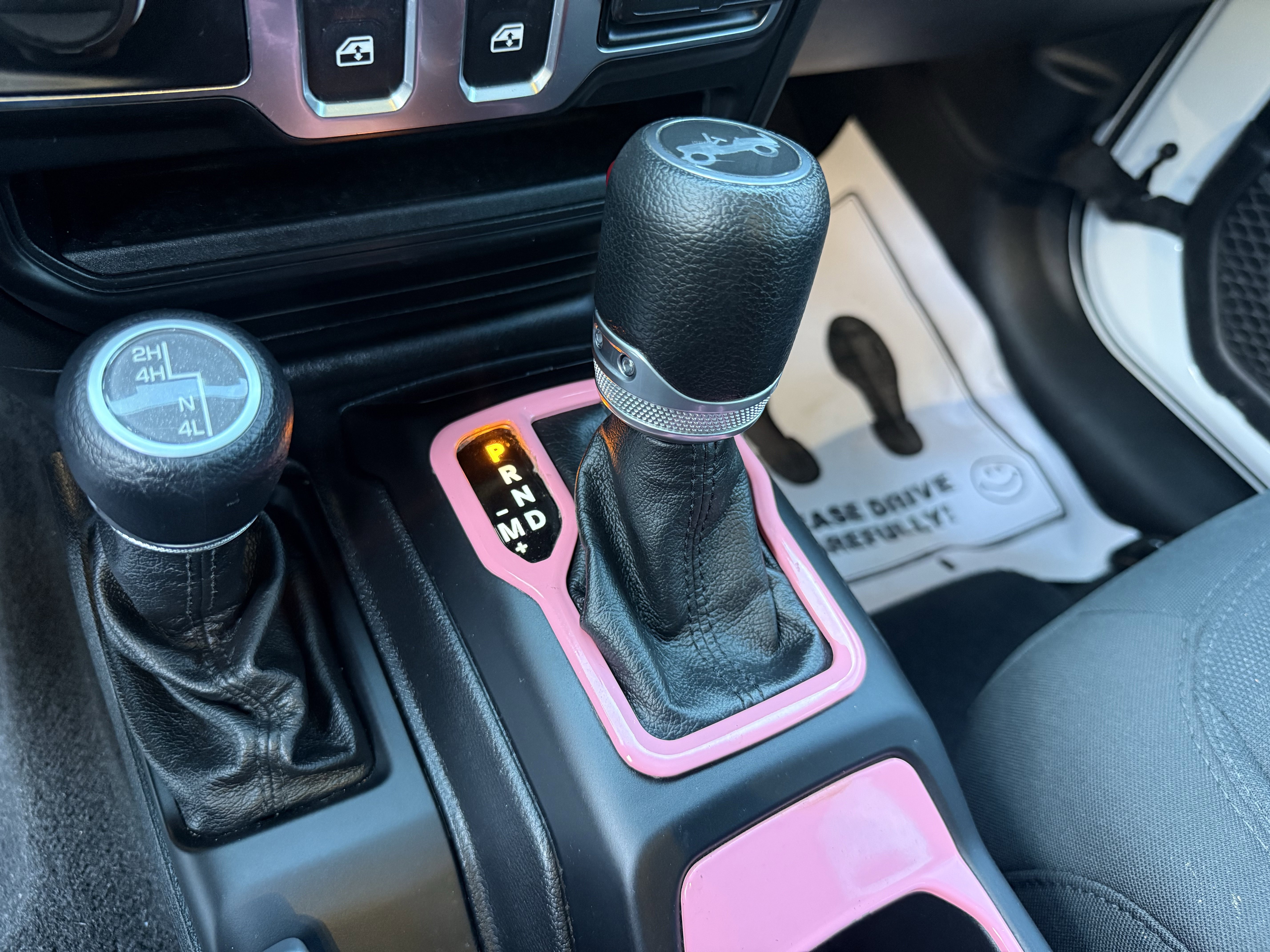 Used 2019 Jeep Wrangler Sport image 12