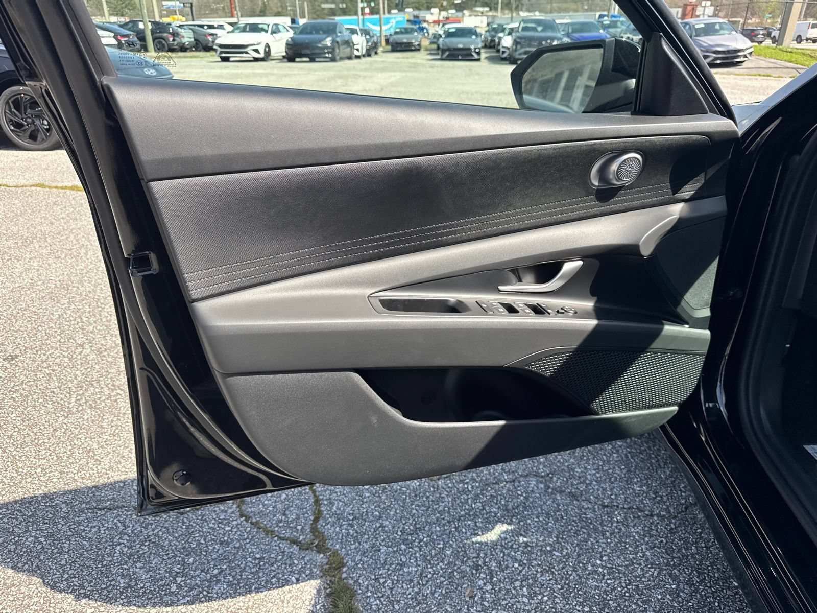 New 2026 Hyundai Elantra SE FWD image 11