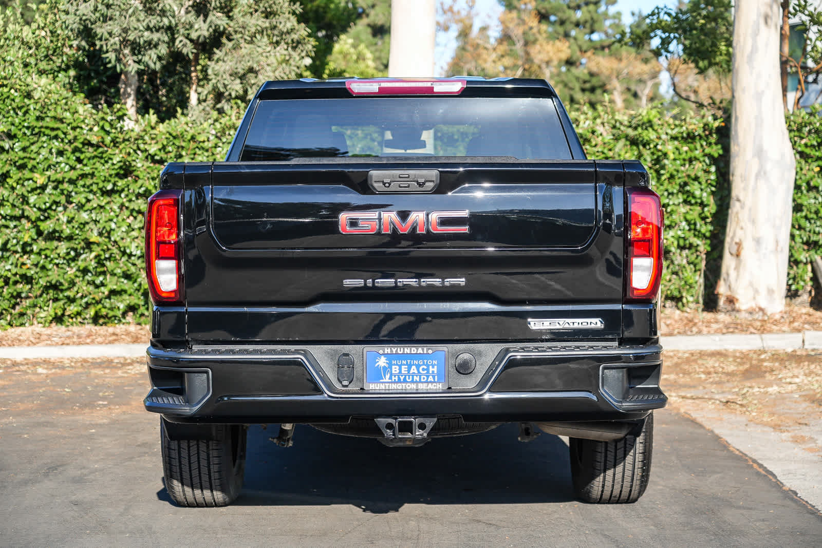 Used 2022 GMC Sierra 1500 Elevation AWD/4WD image 7