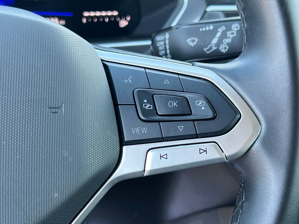 Used 2024 Volkswagen Tiguan Wolfsburg Edition image 18