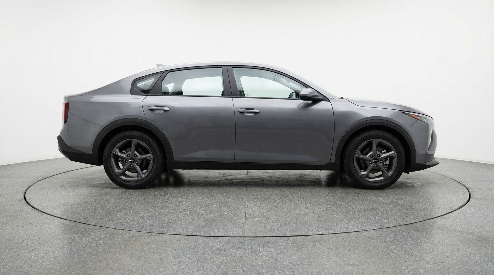 Used 2025 Kia K4 LXS FWD image 9