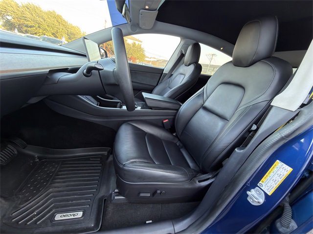 Used 2020 Tesla Model Y Long Range image 21