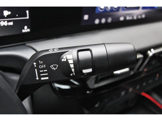 New 2027 Nissan Sentra SR w/ SR Premium Package FWD image 18