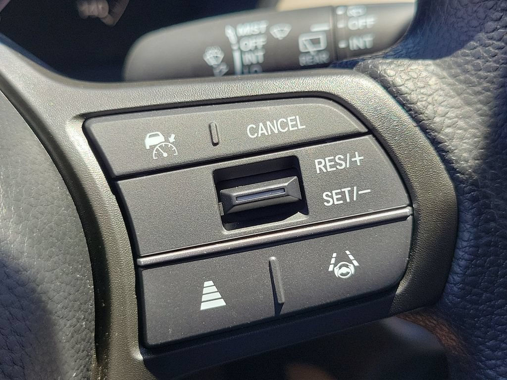 Certified 2027 Honda HR-V LX image 25