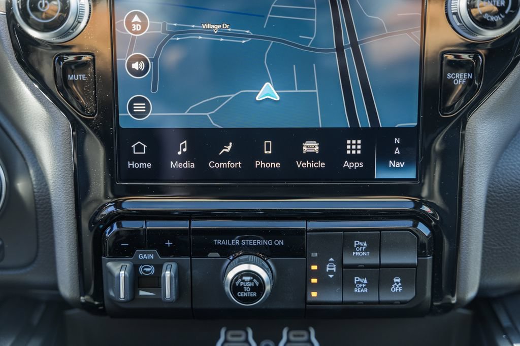 New 2026 RAM 1500 Laramie AWD/4WD image 24