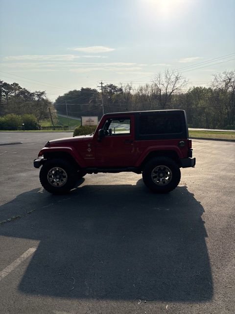 Used 2012 Jeep Wrangler Sahara w/ Connectivity Group image 11