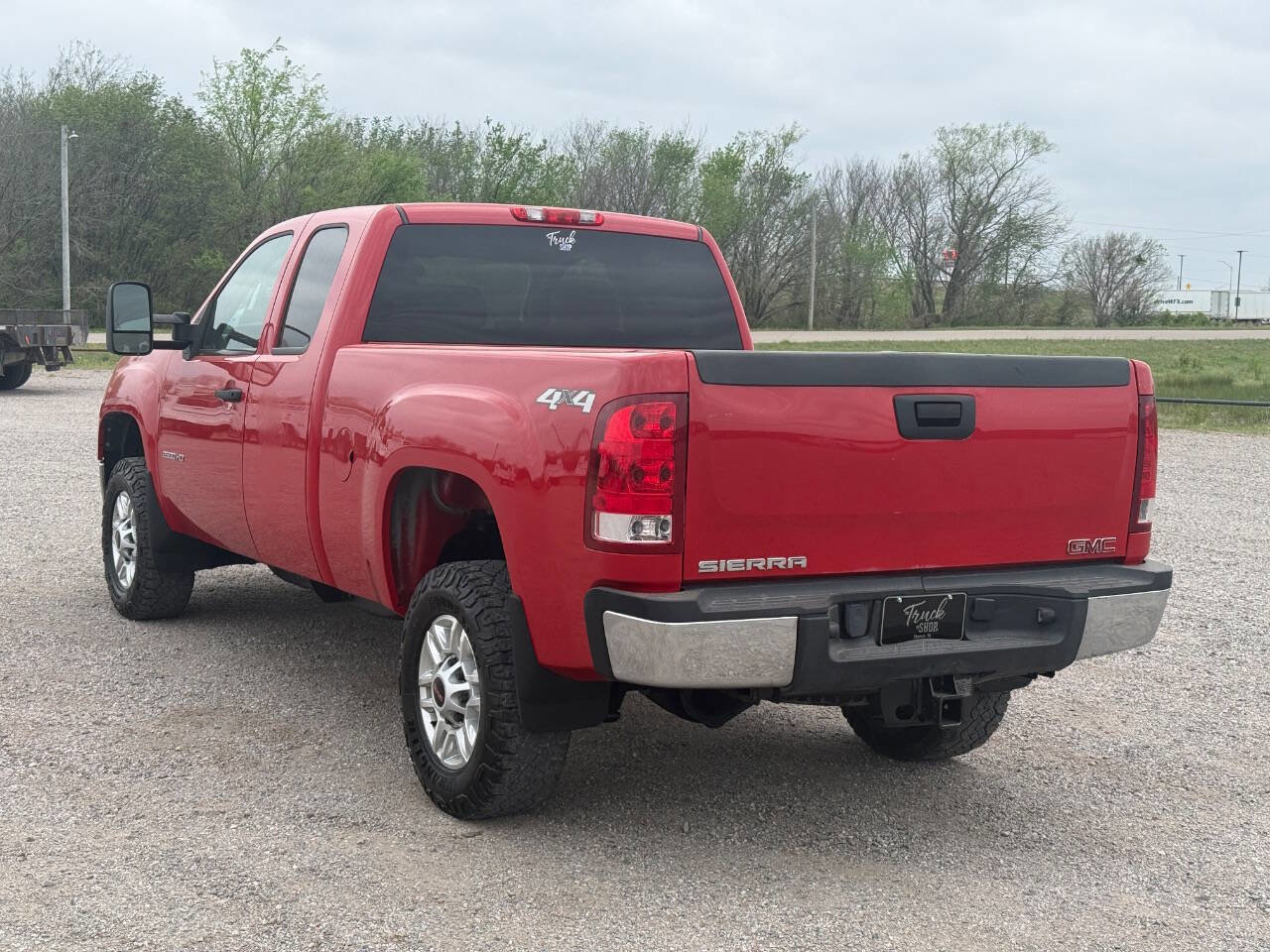 Used 2012 GMC Sierra 2500 W/T w/ Snow Plow Prep Package image 7