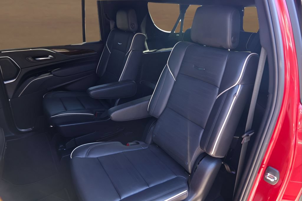 Certified 2024 Cadillac Escalade ESV Premium Luxury RWD image 25