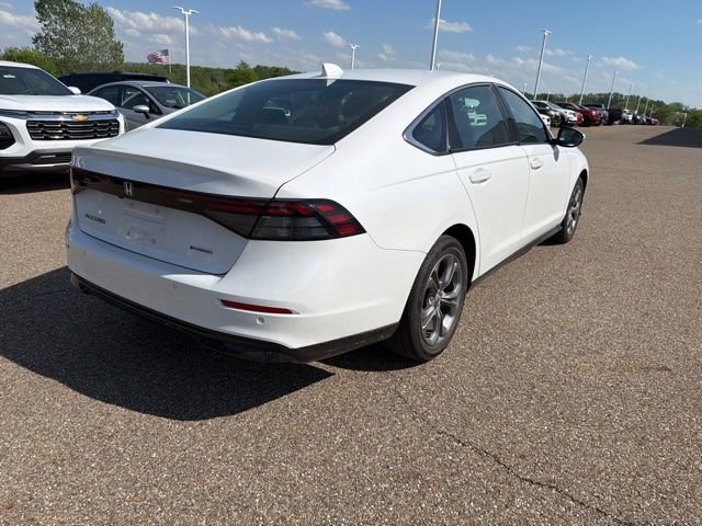 Used 2024 Honda Accord EX-L image 3