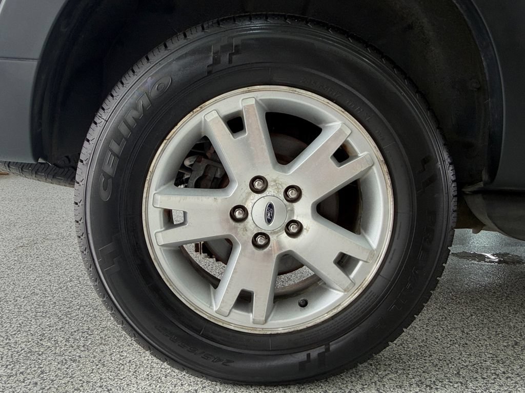 Used 2007 Ford Explorer XLT AWD/4WD image 44