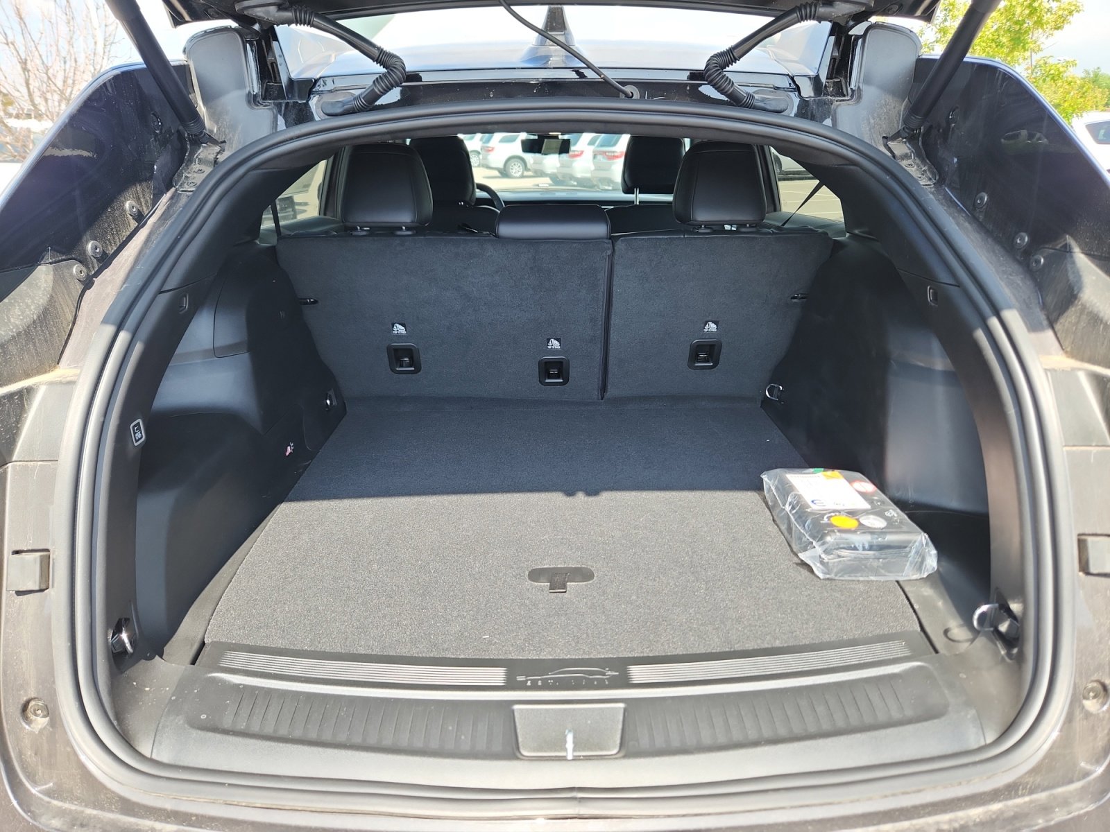 New 2025 Jeep Wagoneer S Launch Edition image 35