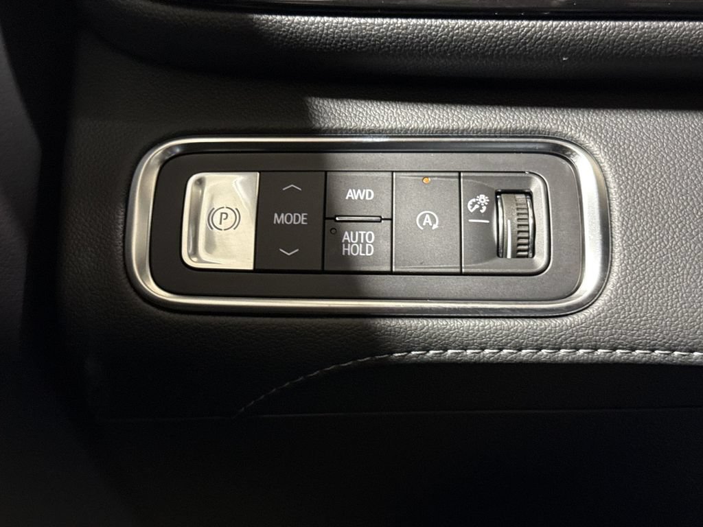 New 2026 Buick Enclave Sport Touring w/ Power Package AWD/4WD image 19