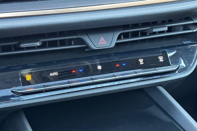 New 2026 Buick Envision Avenir image 25