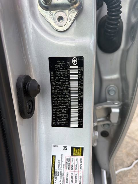 Used 2025 Toyota Corolla LE FWD image 24