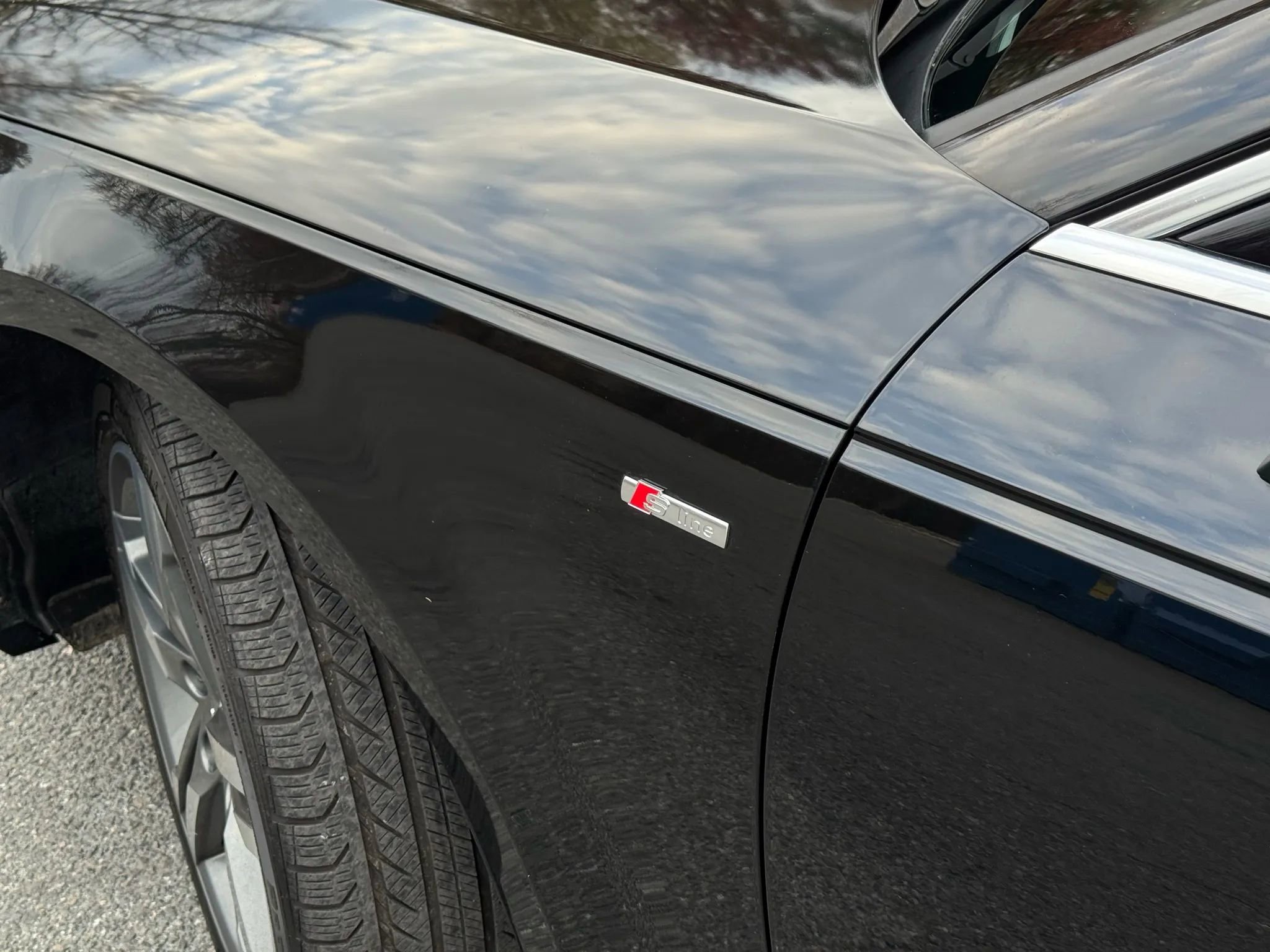 Used 2018 Audi A4 2.0T Ultra Premium Plus w/ Premium Plus Package image 8