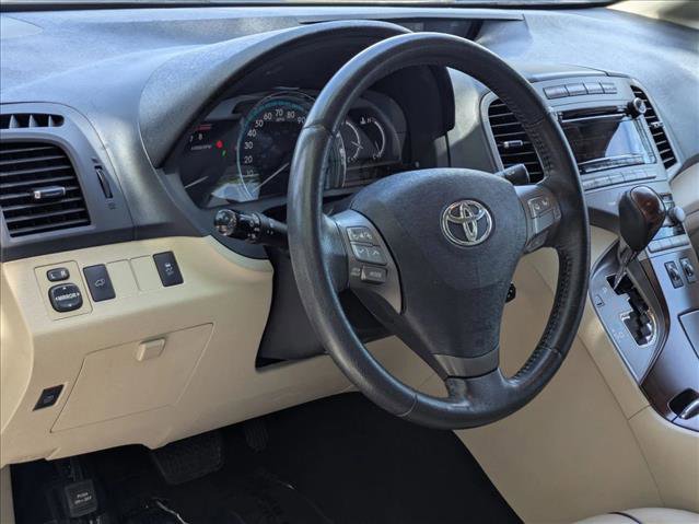 Used 2010 Toyota Venza image 10