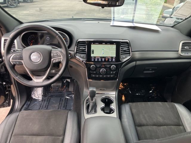 Used 2021 Jeep Grand Cherokee Laredo X RWD image 9