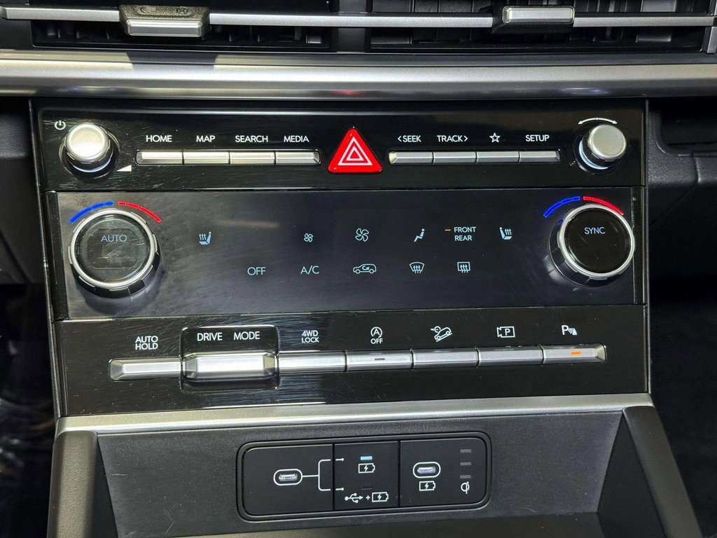 Used 2024 Hyundai Santa Fe XRT image 7