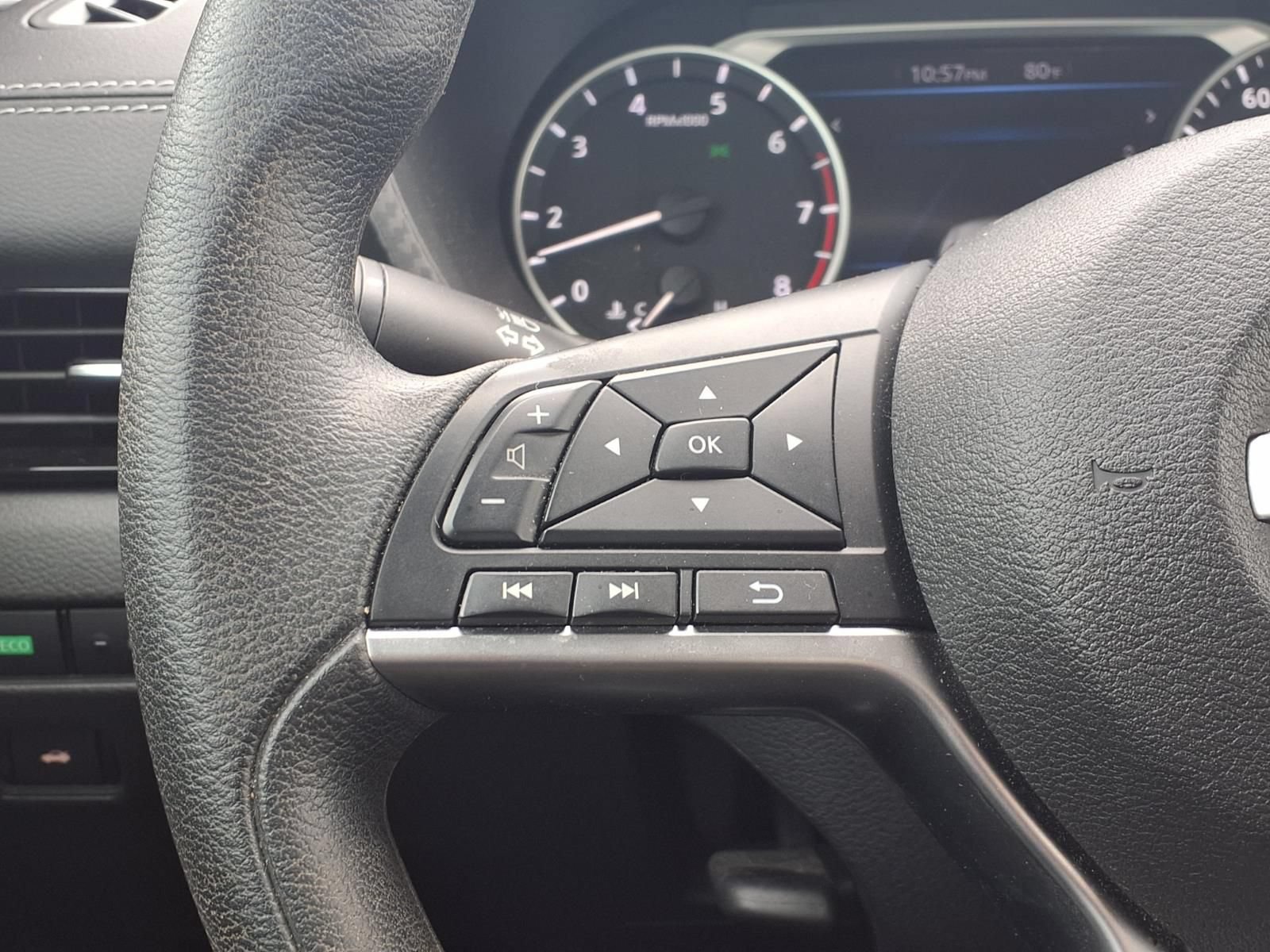 Used 2023 Nissan Sentra SV FWD image 15