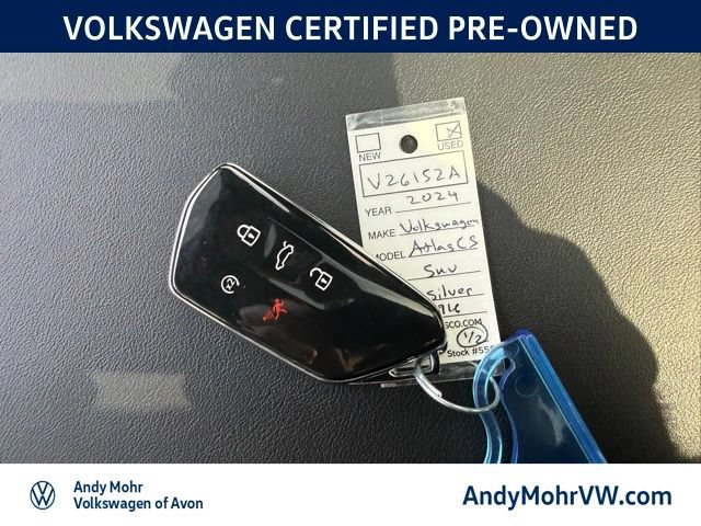 Used 2024 Volkswagen Atlas Cross Sport SEL R-Line AWD/4WD image 36