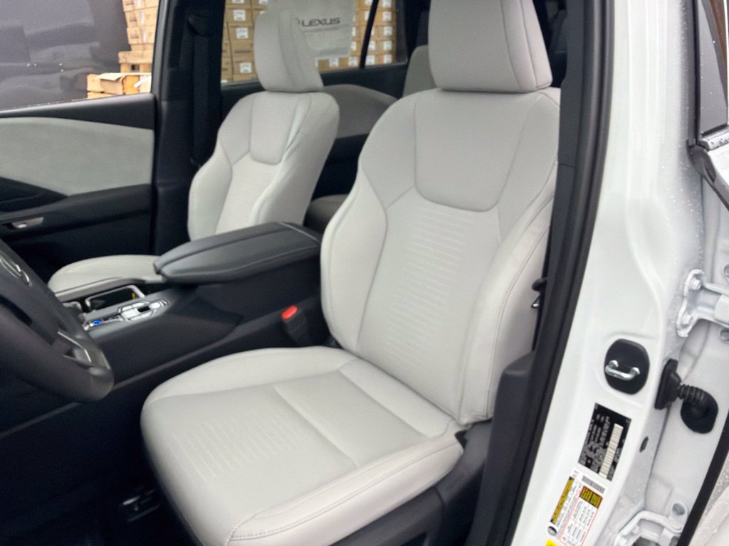 New 2026 Lexus TX 350 AWD w/ Technology Package image 17