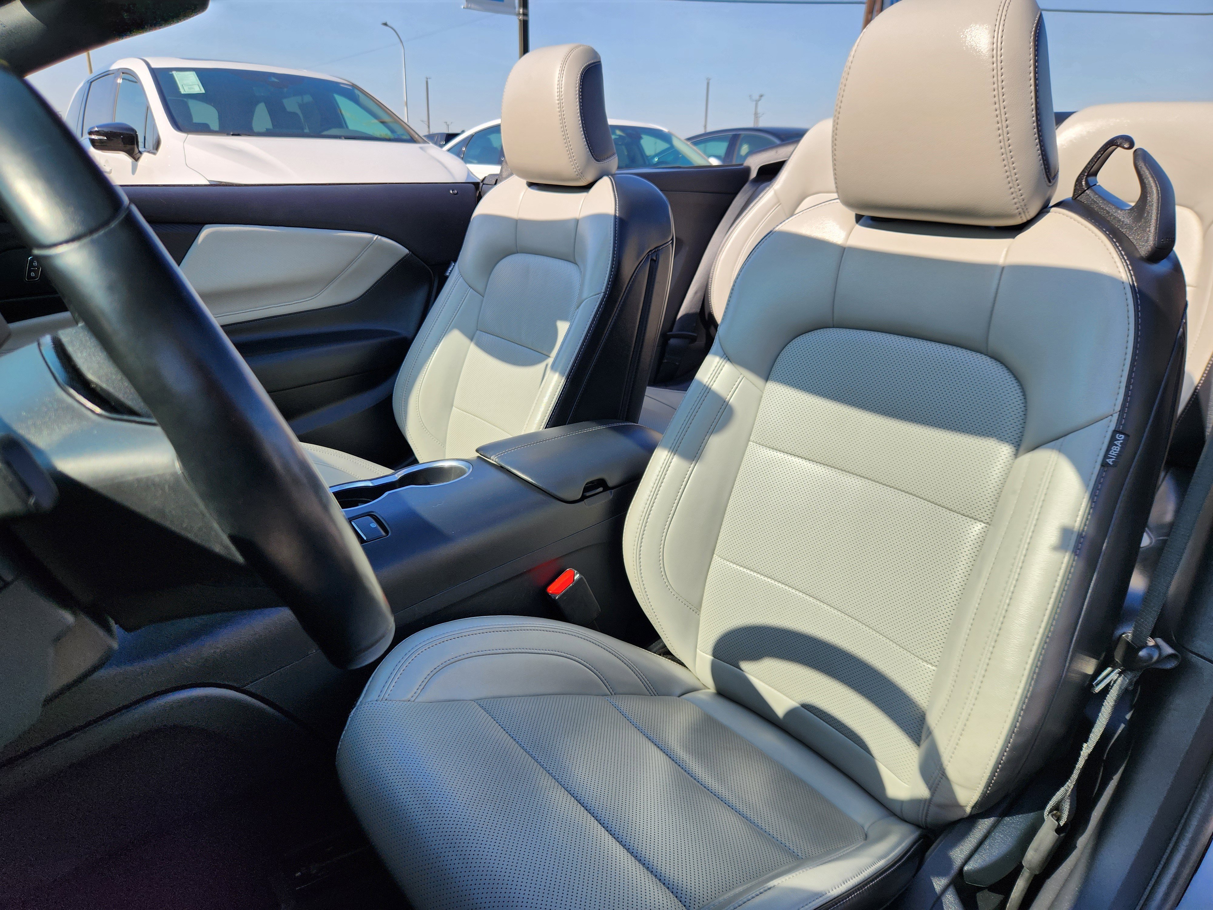 Used 2024 Ford Mustang Premium image 11