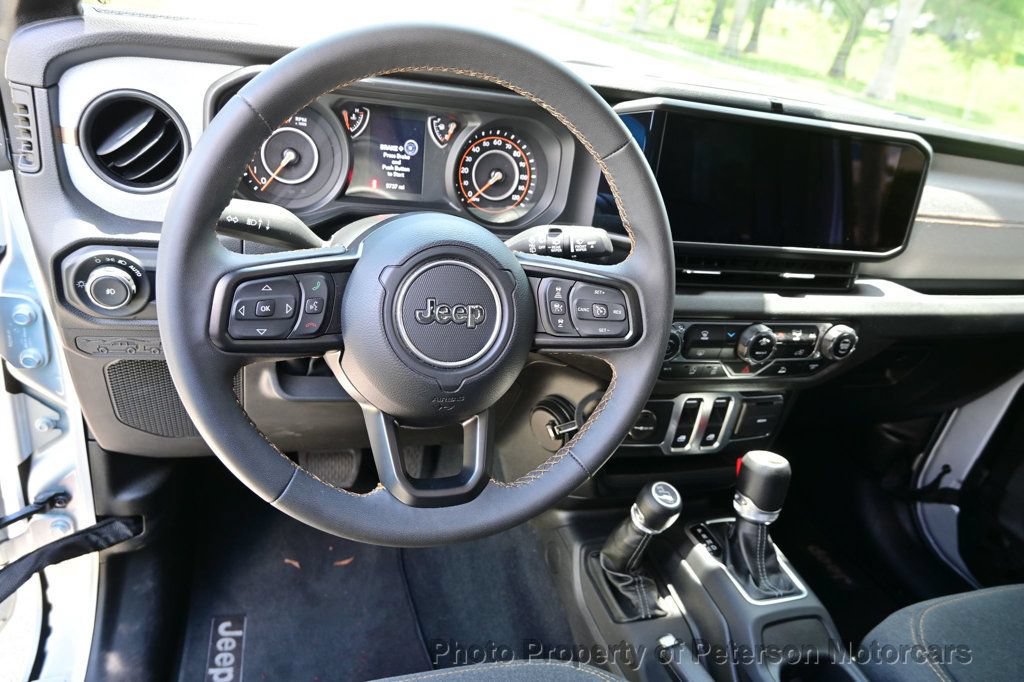 Used 2024 Jeep Wrangler Sport AWD/4WD image 20