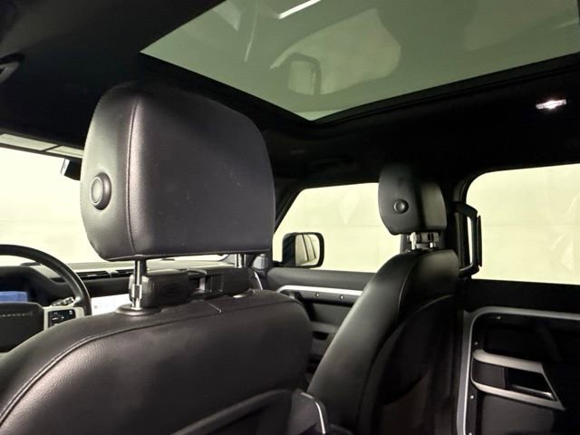 Used 2023 Land Rover Defender 110 S AWD/4WD image 25