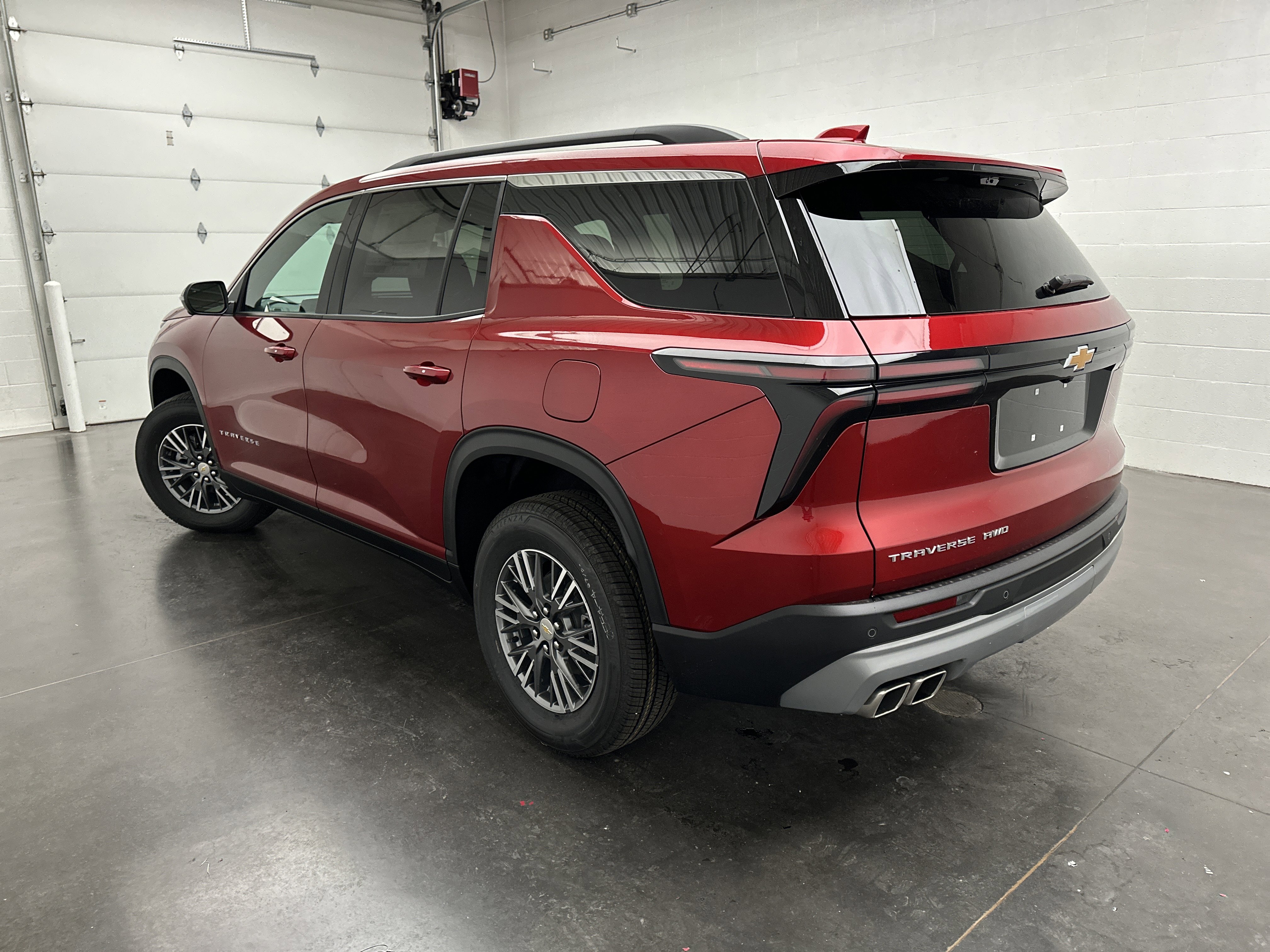 New 2026 Chevrolet Traverse LT w/ Driver Confidence Package image 7