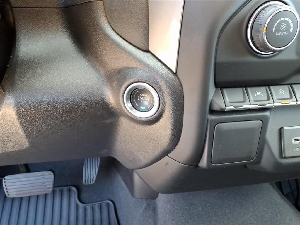 Used 2024 Chevrolet Silverado 1500 Custom w/ LPO, Dark Essentials Package image 23