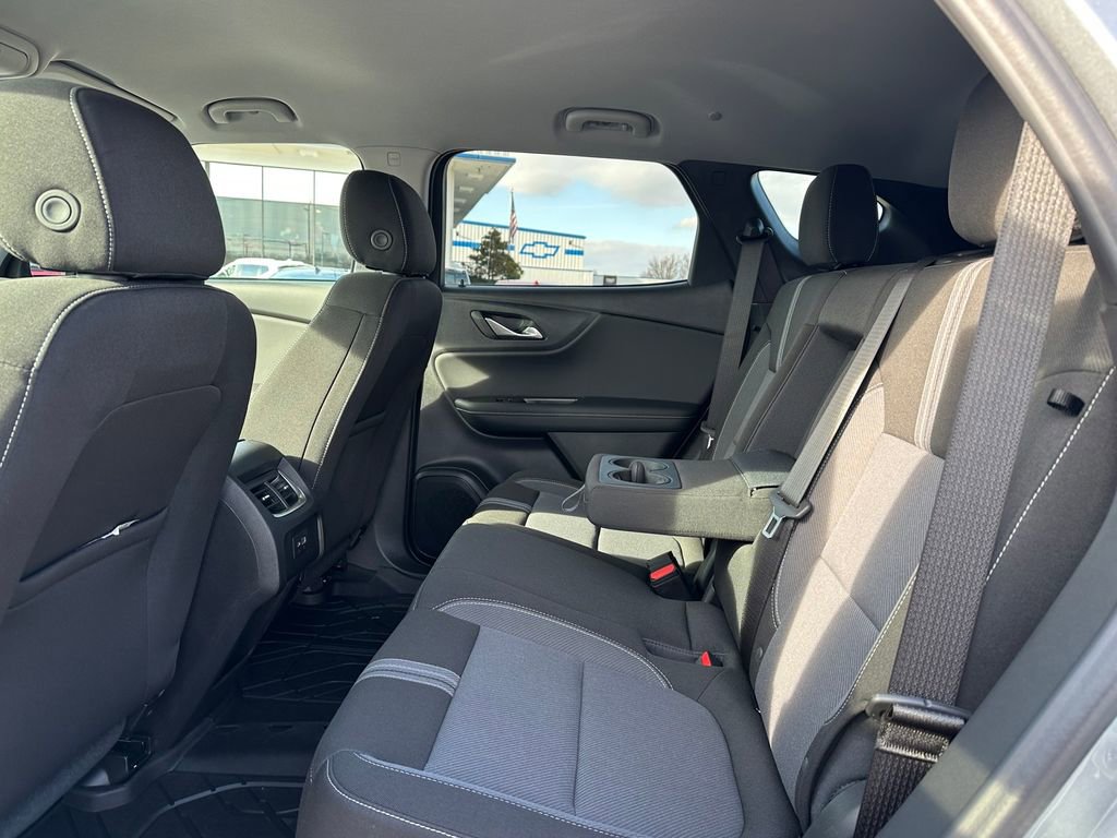 New 2026 Chevrolet Blazer LT w/ Midnight/Sport Edition image 13
