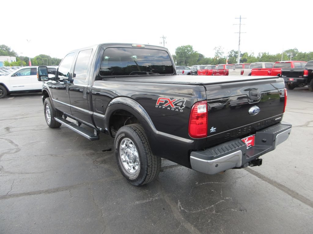Used 2015 Ford F250 XLT w/ XLT Premium Package AWD/4WD image 8