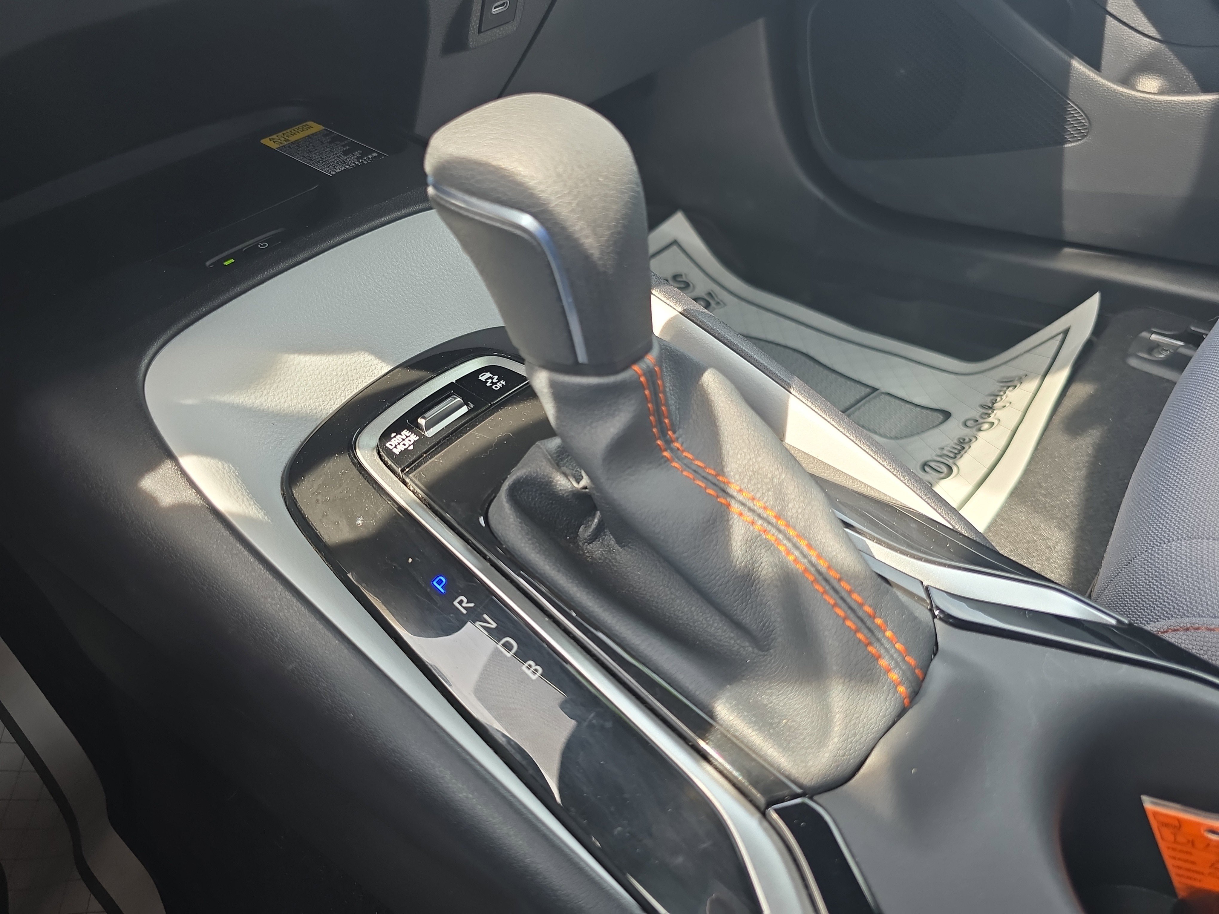 Used 2025 Toyota Corolla FX w/ Convenience Package image 25