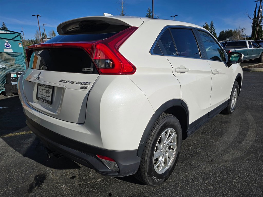 Used 2019 Mitsubishi Eclipse Cross ES image 4