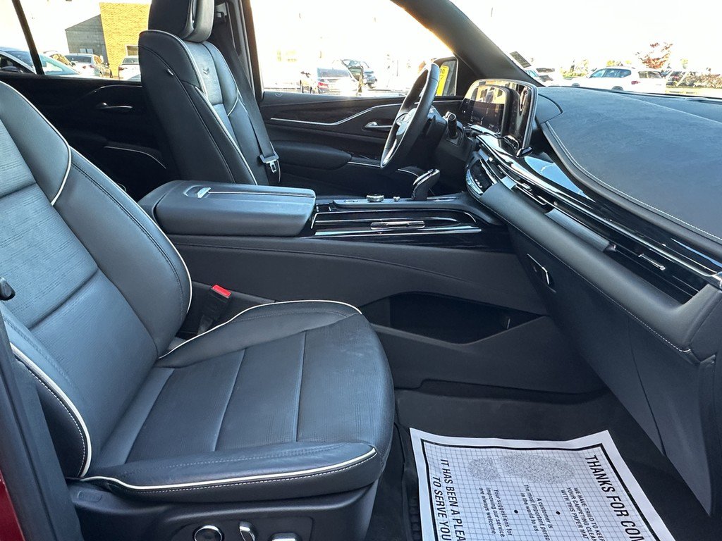 Certified 2024 Cadillac Escalade Sport w/ LPO, ONYX Package image 15