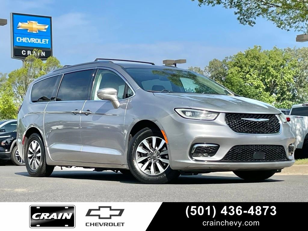 Used 2021 Chrysler Pacifica Touring-L