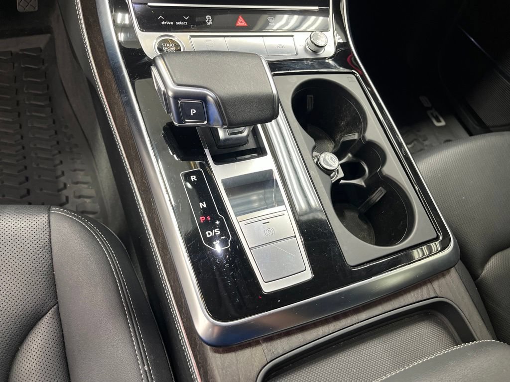 Used 2022 Audi Q8 Prestige w/ Prestige Package AWD/4WD image 27
